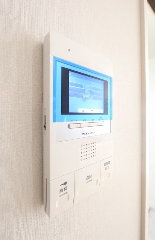 セキュリティ　モニター付きインターホン