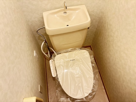 トイレ　シャワー付きトイレ
