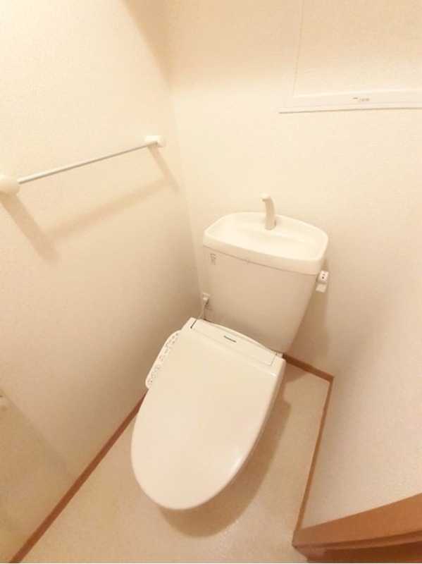 トイレ　図面と現状に相違がある場合には現状を優先