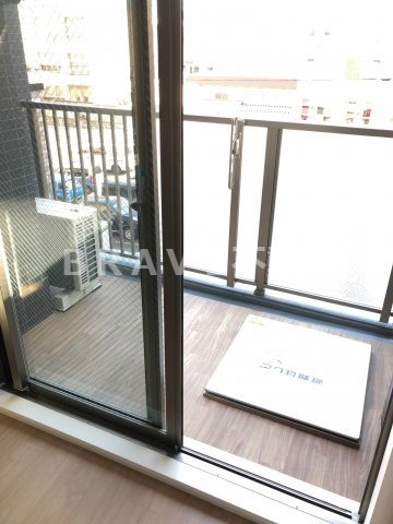 バルコニー　【ファステート大阪城東グリッジ】開放的で明るい空間を演出して
