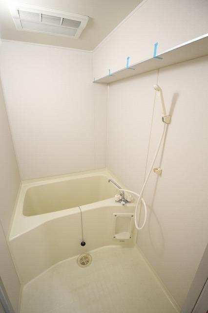 バス・シャワールーム　※写真他部屋参照