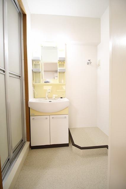 洗面設備　※写真他部屋参照