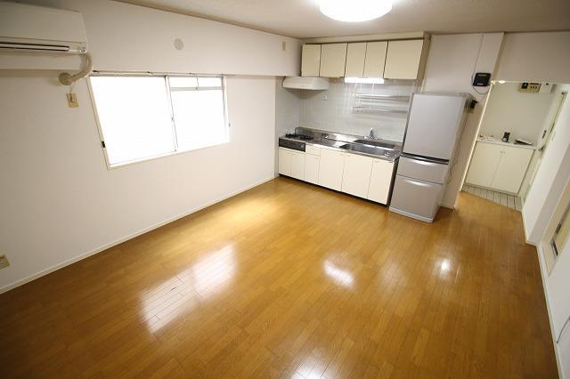 居室・リビング　※写真他部屋参照