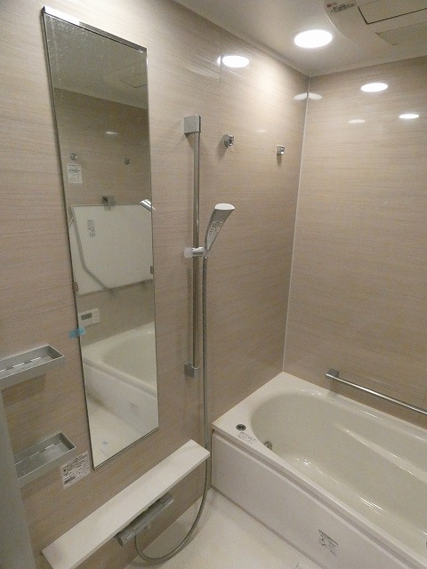 バス・シャワールーム　バス※別部屋参考写真