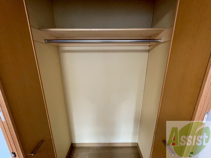 収納　クローゼットがありました。お洋服や荷物はここへ