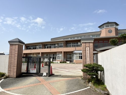 小学校　広川町立中広川小学校（小学校）まで4474m