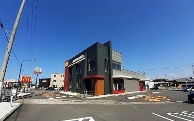 飲食店　マクドナルドさん（飲食店）まで1200m