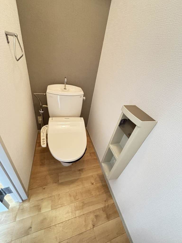 トイレ　トイレ