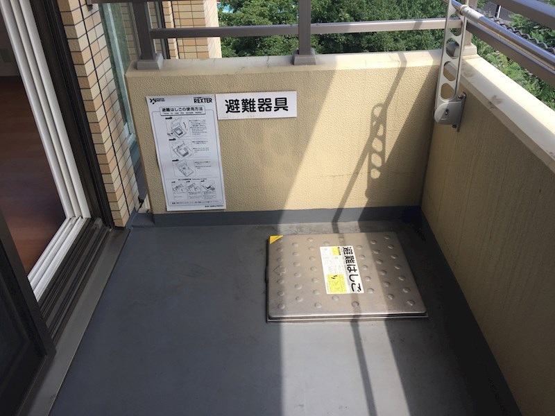 バルコニー