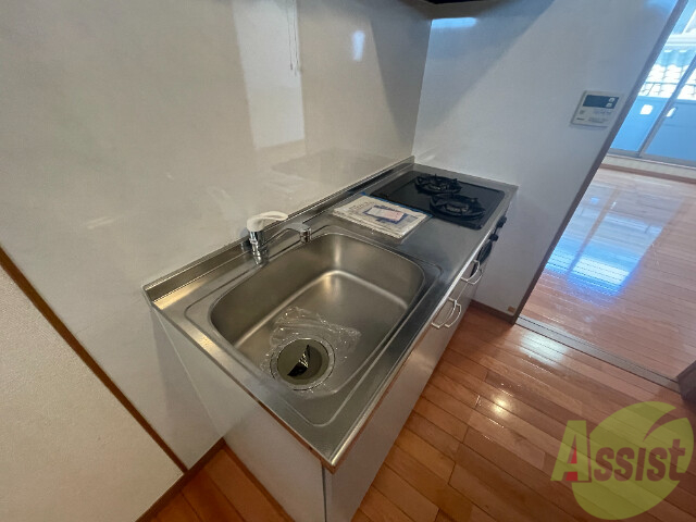 キッチン　キッチンは調理スペースがあり使いやすいですね。