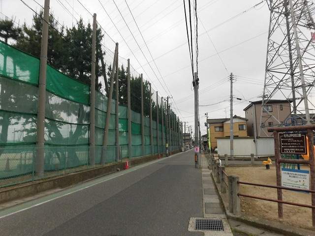 その他　周辺道路（その他）まで30m