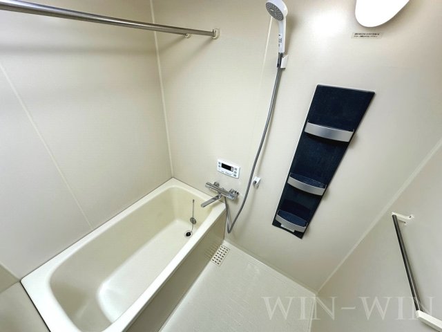 バス・シャワールーム　イメージ（同建物内別部屋の写真です）