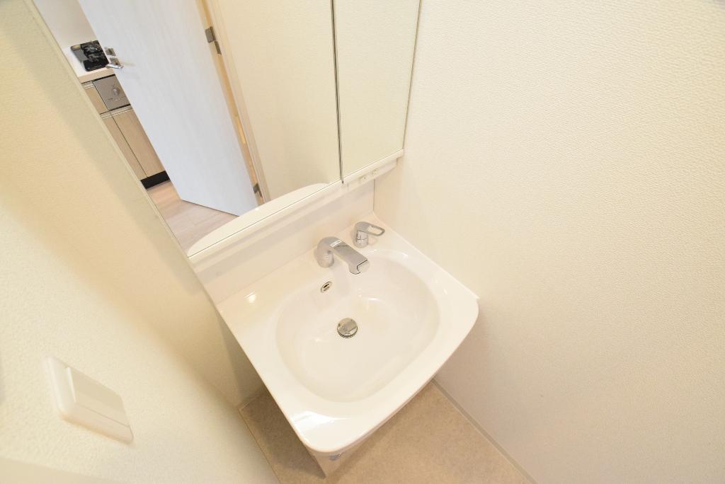 洗面設備　洗髪洗面化粧台