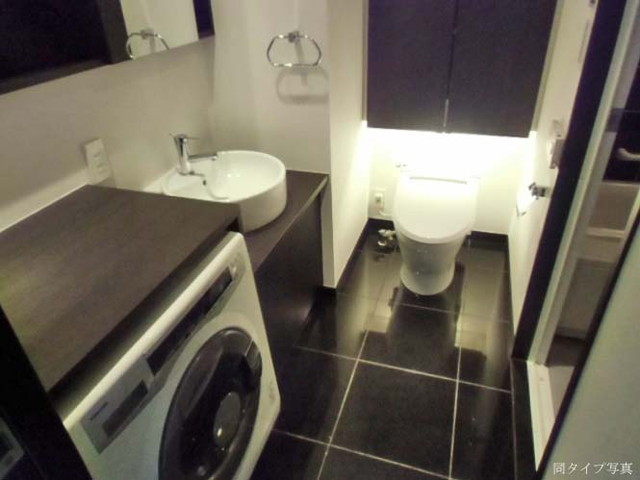 洗面設備　別部屋参考写真