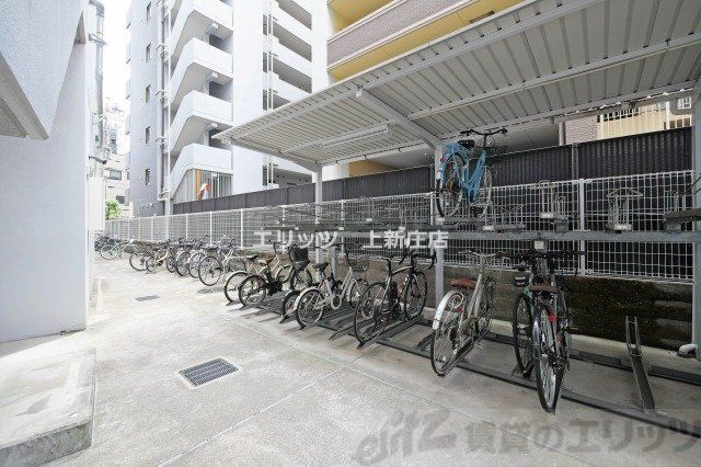 駐車場　駐輪場