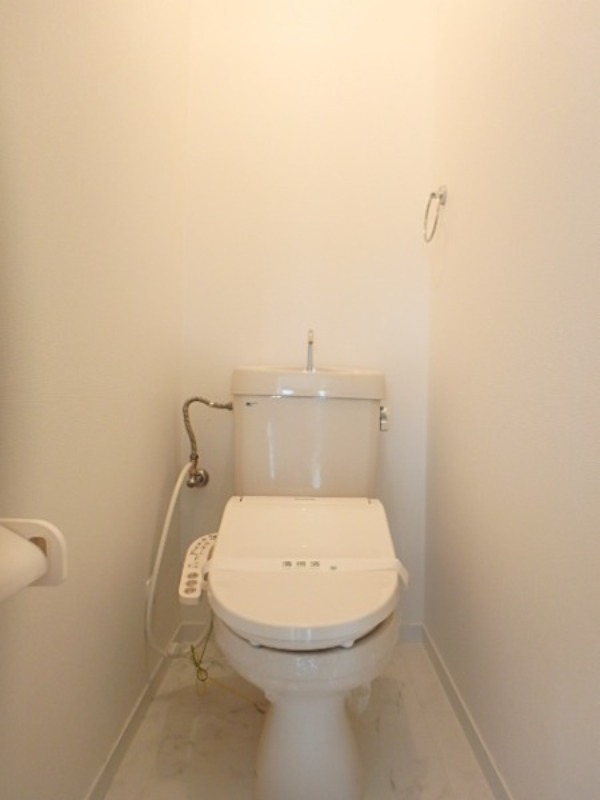 トイレ　図面と現状に相違がある場合には現状を優先