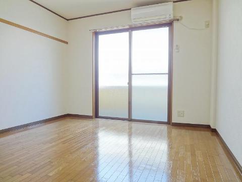 居室・リビング　洋室