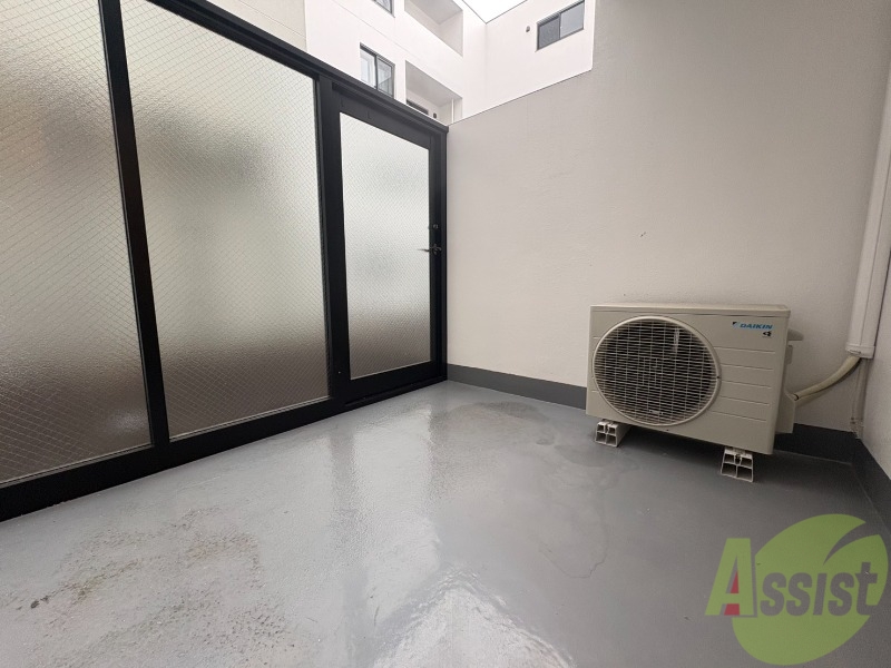 バルコニー　バルコニーです。洗濯物を干したり一息ついたりできますね！