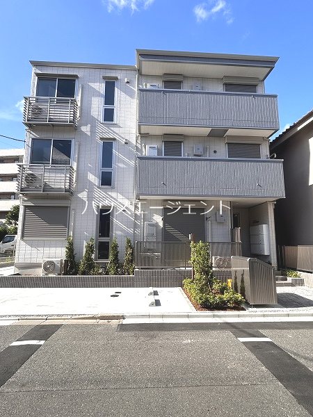 建物外観　建物にも日当たりサンサンです！