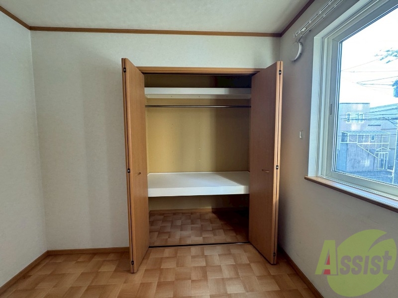 収納　こちらは収納です。物をしまう事ができますね！