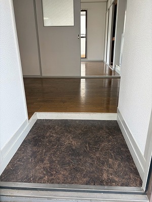 玄関　玄関