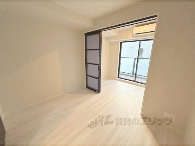 居室・リビング　洋室