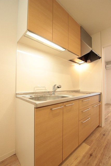 キッチン　同物件別号室