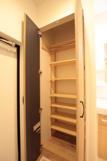 収納　同物件別号室