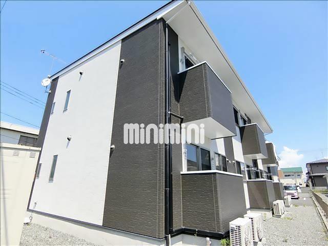 建物外観　２０１６年築のアパートです。