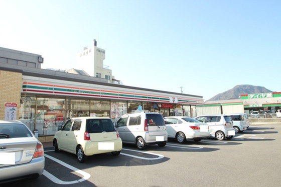 コンビニ　セブンイレブン広島可部郵便局前店（コンビニ）まで419m