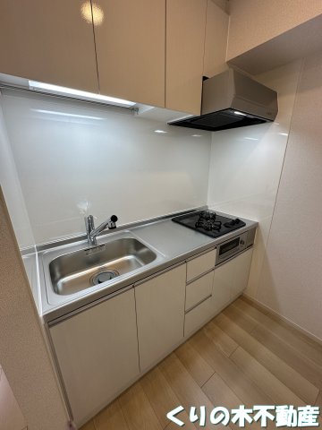 キッチン　同タイプのお部屋です（現況を優先します）
