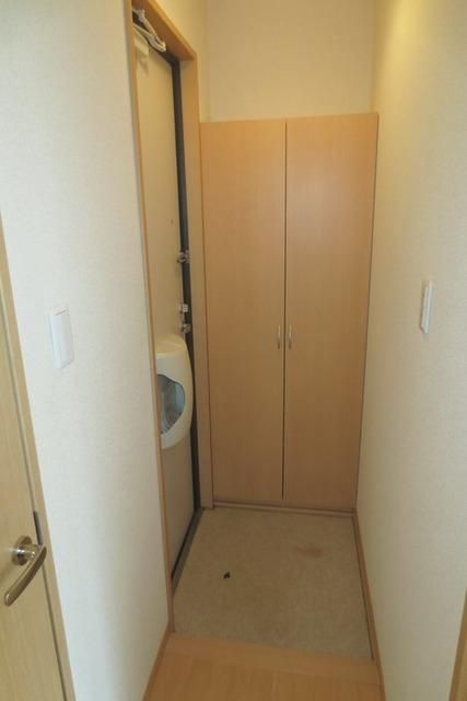 玄関　シューズボックス付き。