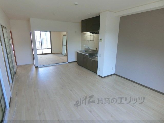 居室・リビング　洋室