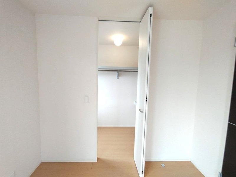 収納　図面と現状に相違がある場合には現状を優先