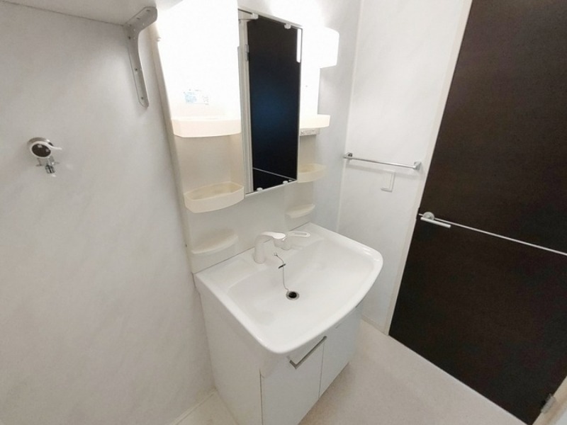 洗面設備　図面と現状に相違がある場合には現状を優先