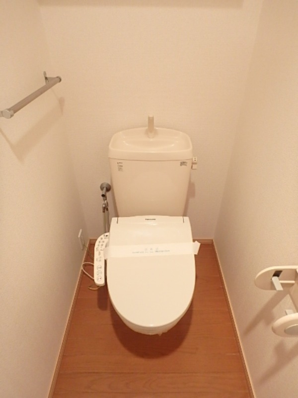 トイレ　図面と現状に相違がある場合には現状を優先