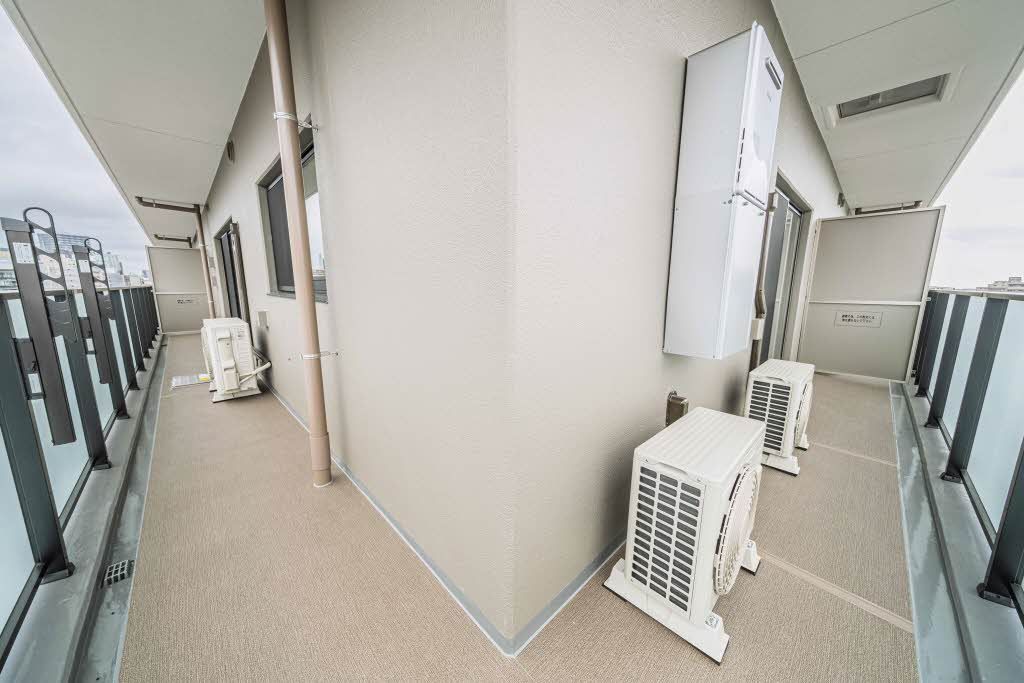 バルコニー　バルコニー