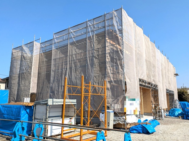 建物外観　建築中