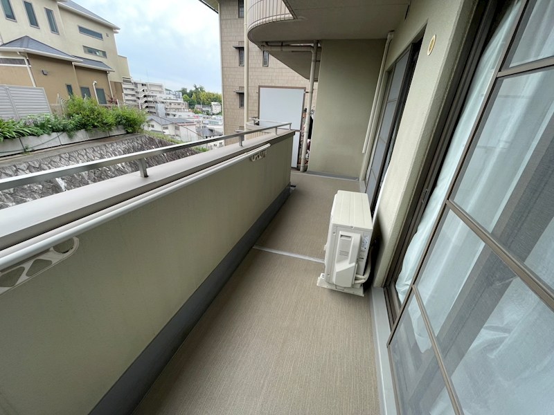 バルコニー　※別号室の写真使用中