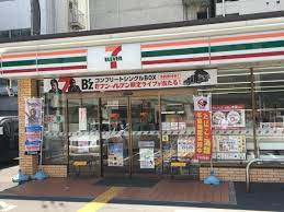 コンビニ　セブンイレブン 大阪大国町駅北店（コンビニ）まで382m