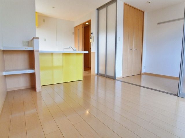 居室・リビング　☆憧れのカウンターキッチン☆