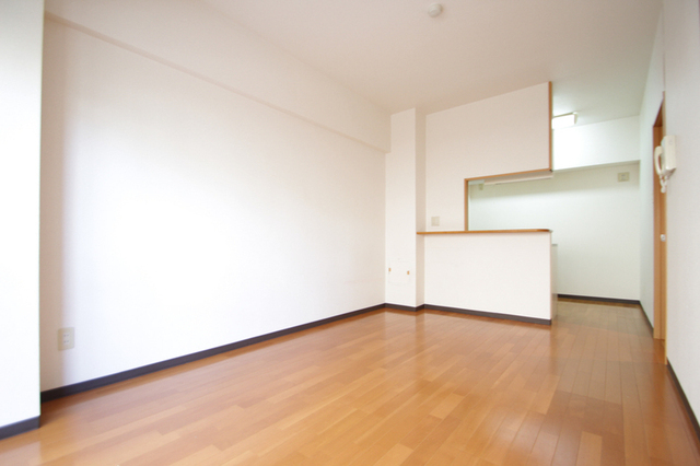 居室・リビング　※別室の参考写真の為、現況優先です。