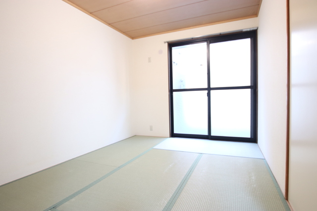 その他部屋・スペース　６帖の和室です★