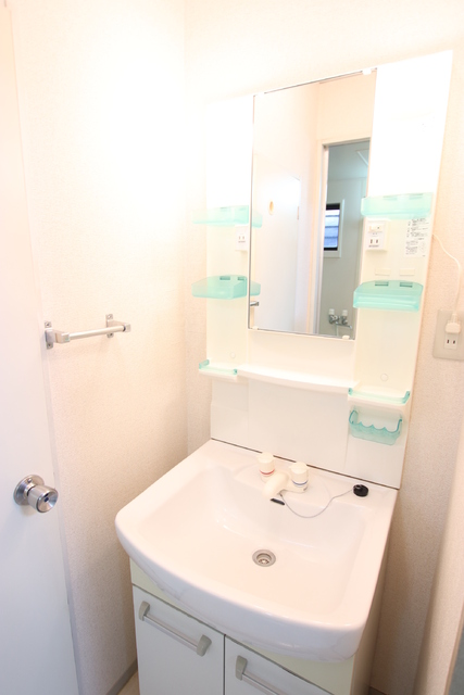 洗面設備　独立洗面台です★