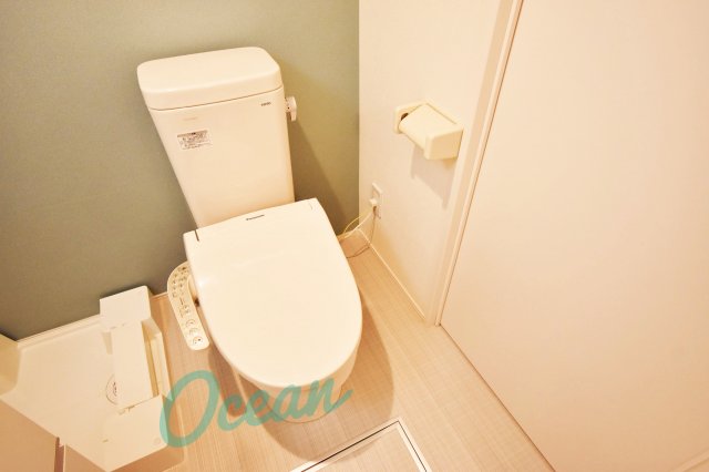 トイレ　同一仕様写真