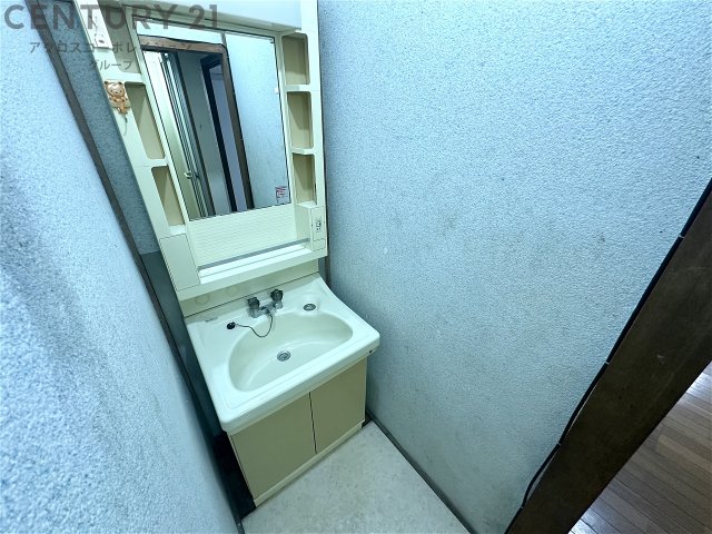 洗面設備　独立洗面台つき！