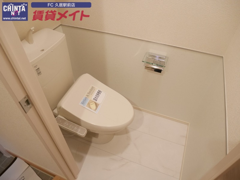 トイレ　別部屋参考写真です