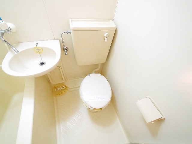 トイレ　シンプルで使いやすいトイレです