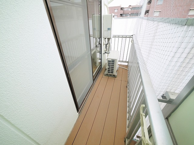 バルコニー　広々としたバルコニーです