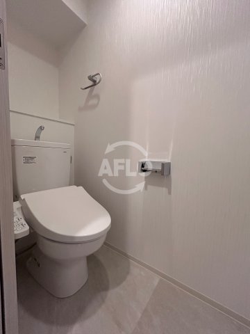 トイレ　プレジオ帝塚山　温水洗浄便座